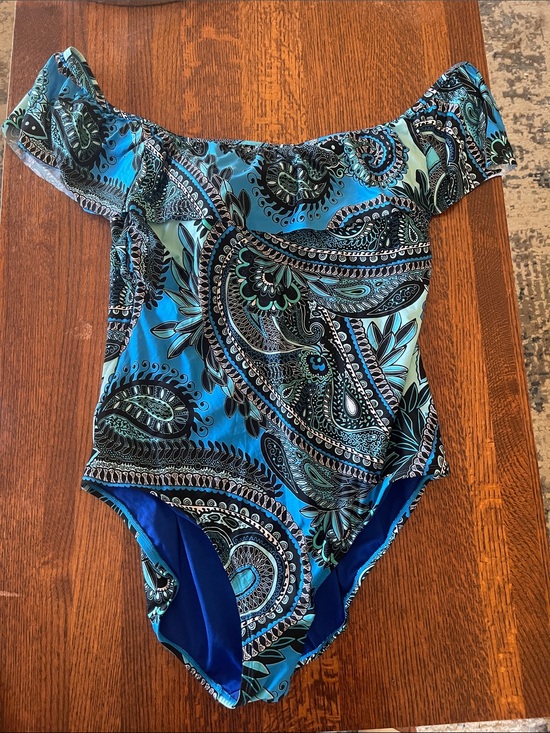Jantzen Other - Jantzen Teal and Blue Paisley Off-Shoulder One-Piece Swimsuit
